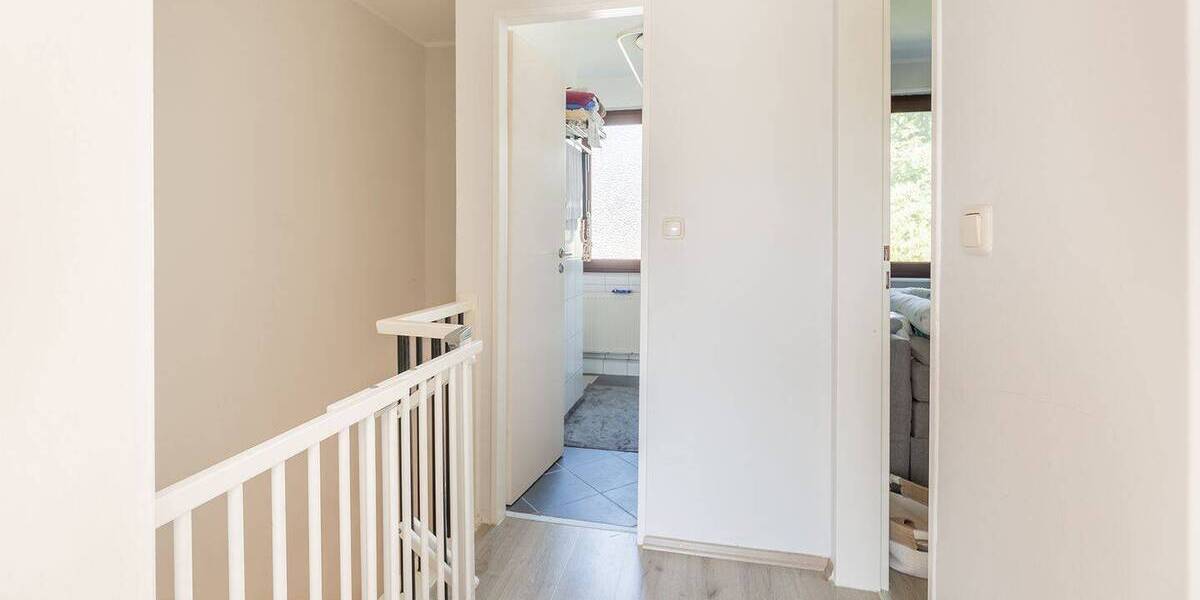 Reihenmittelhaus Norderstedt Garstedt - 3 Zimmer, 71 m&sup2;, 348.500&euro; | Angebot:24042533