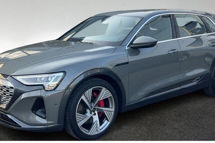 Audi Q8 22.286 km 47.950 &euro; Hamburg 22529
