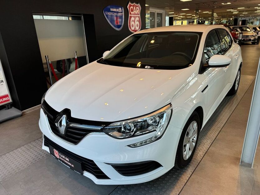 Renault Megane 61.500 km 11.900 € Hamburg 22547
