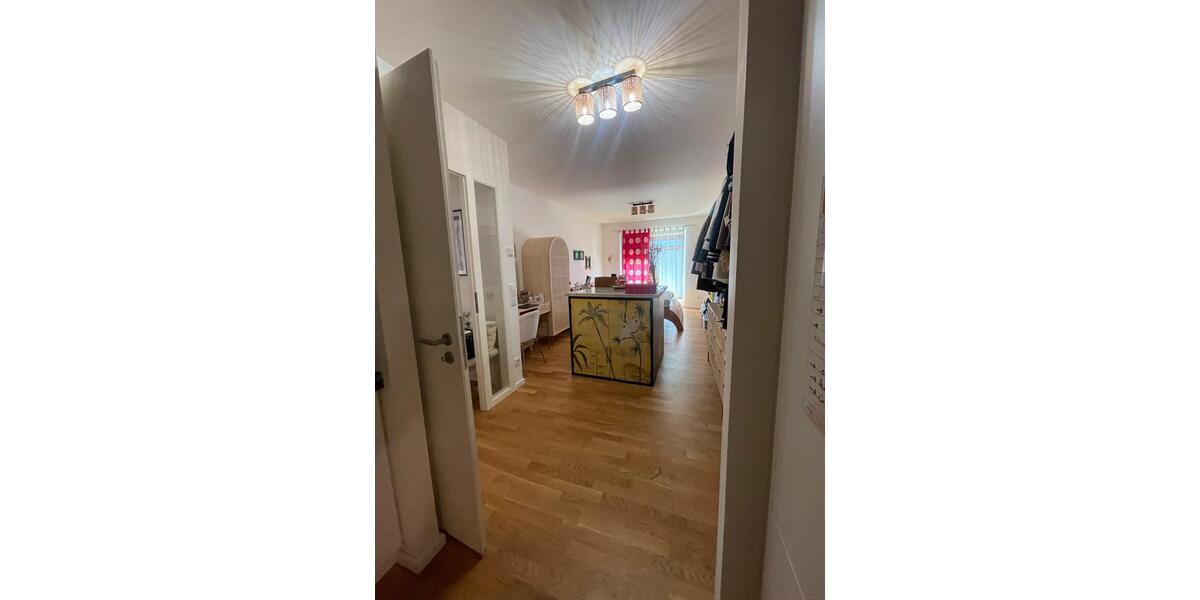 Etagenwohnung Hamburg Stellingen - 2 Zimmer, 65 m&sup2;, 1.500&euro; | Angebot:26405103