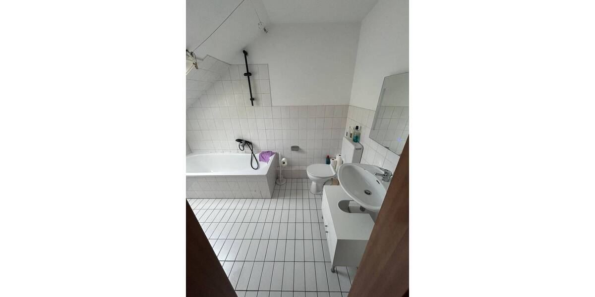 Etagenwohnung Hamburg Farmsen-Berne - 1 Zimmer, 46 m&sup2;, 500&euro; | Angebot:26346415