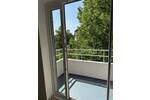 Zentrale Wohnlage, ruhige Umgebung. Endetage mit Balkon und TG-Stellplatz