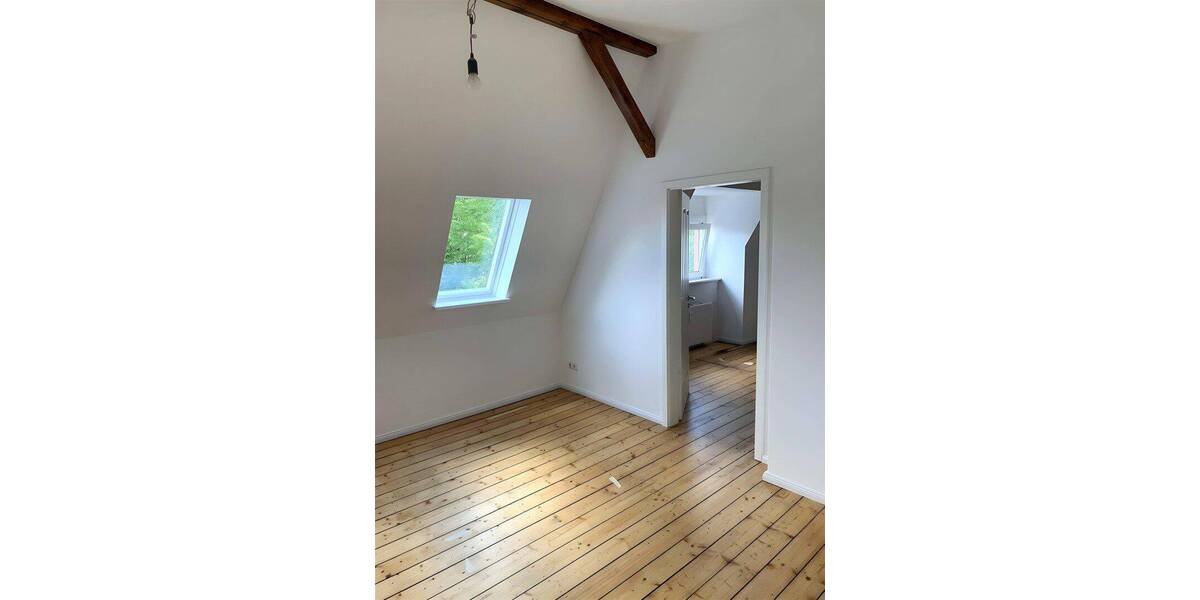 Etagenwohnung Hamburg Wandsbek - 4 Zimmer, 80 m&sup2;, 1.450&euro; | Angebot:26833828