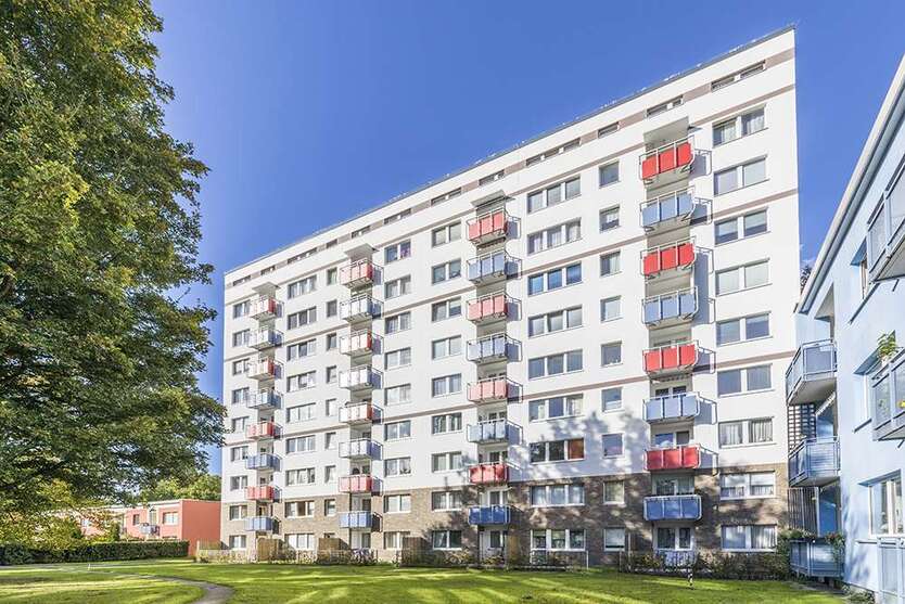 Wohnung zum Mieten in Hamburg 242,40 € 30.3 m²