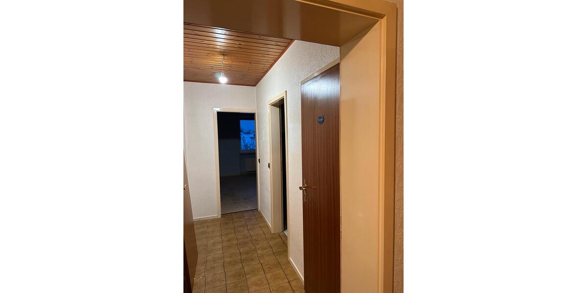 3-Zimmer-Wohnung mit Balkon & Stellplatz 3 zimmer