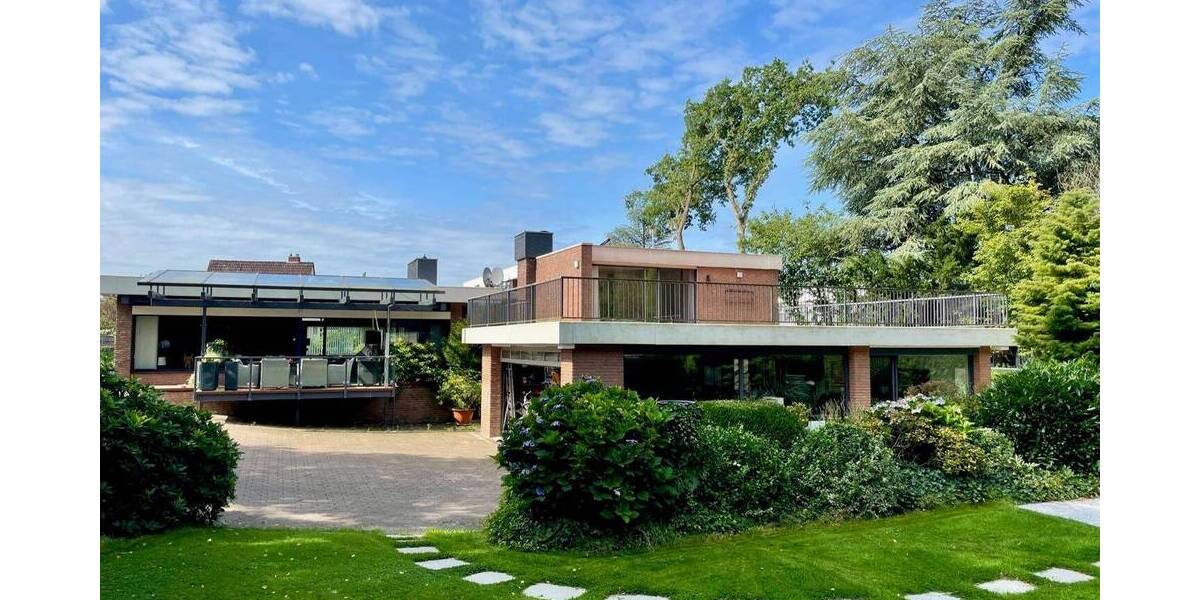 Bungalow Uetersen - 9 Zimmer, 400 m&sup2;, 1.090.000&euro; | Angebot:24111195