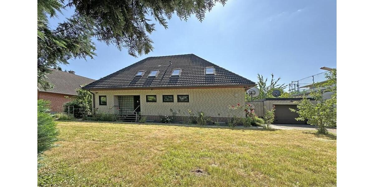 Dachgeschoßwohnung Hamburg Niendorf - 4 Zimmer, 101 m&sup2;, 1.800&euro; | Angebot:26407335