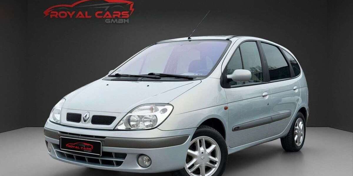 Renault Scenic 208.791 km 2.490 &euro; Hamburg 22111