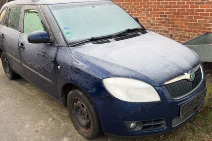 Skoda Fabia 392.000 km 1.500 &euro; Borstel-Hohenraden 25494