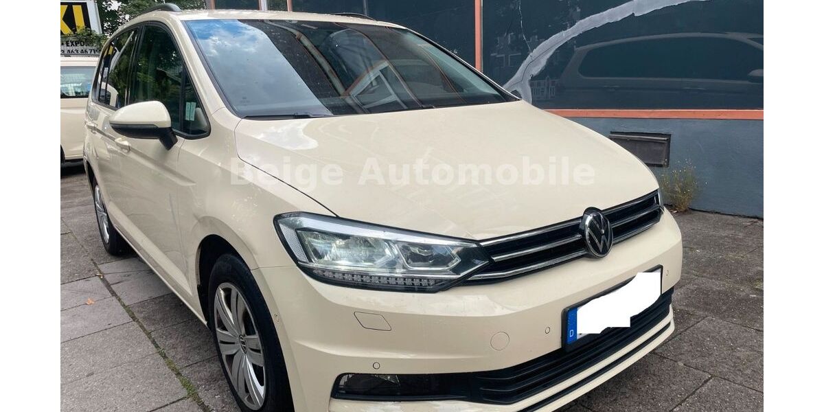 VW Touran 298.540 km 10.250 € Hamburg 20537