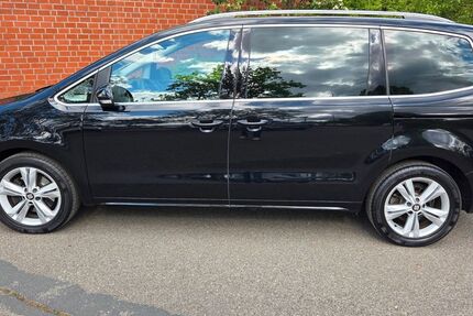 Seat Alhambra 156.000 km 18.999 &euro; Moisburg 21647