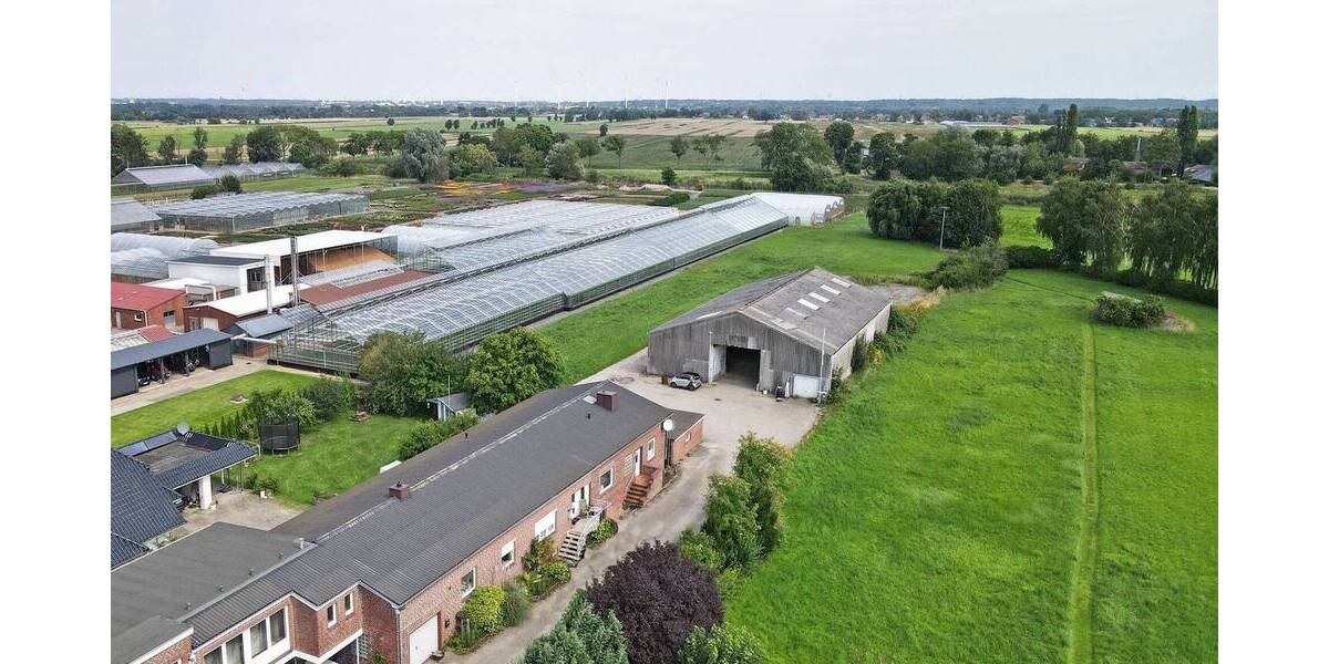 RESERVIERT: Gebäude-Ensemble für Abenteurer & Selbstversorger, mit großer Lagerhalle und Elbzugang 7 zimmer