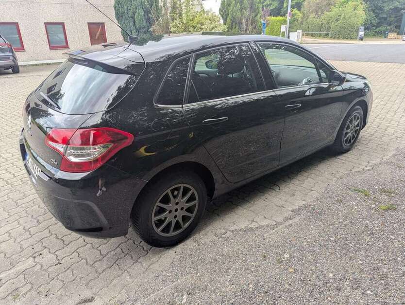 Citroen C4 158.000 km 3.200 € Nahe 23795