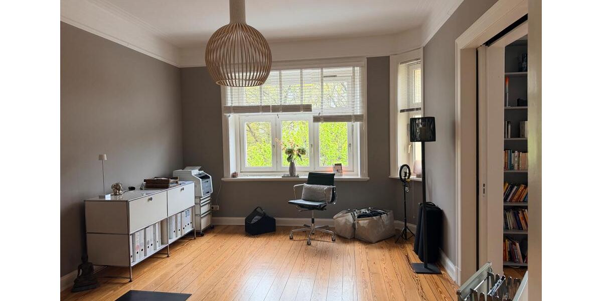 Etagenwohnung Hamburg Altona - 5.5 Zimmer, 137 m&sup2;, 2.250&euro; | Angebot:26335246