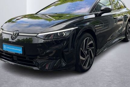VW ID.7 11.936 km 55.990 &euro; Hamburg 22111