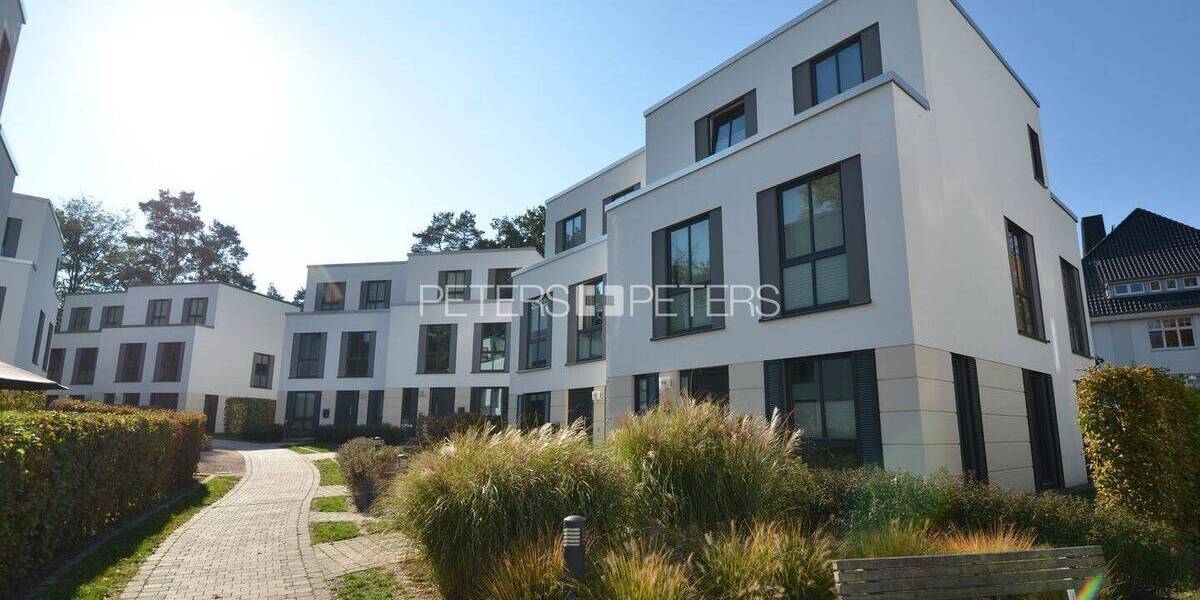 Doppelhaushälfte Hamburg Rissen - 4 Zimmer, 165 m&sup2;, 2.749&euro; | Angebot:26572615