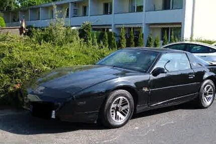Pontiac Firebird 193.000 km 4.990 € Hamburg 22159