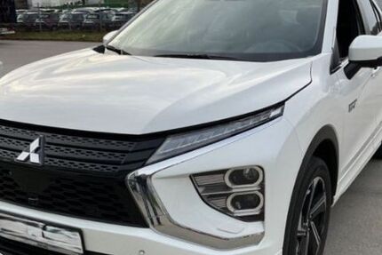 Mitsubishi Eclipse Cross 14.472 km 21.800 &euro; Hamburg 22525