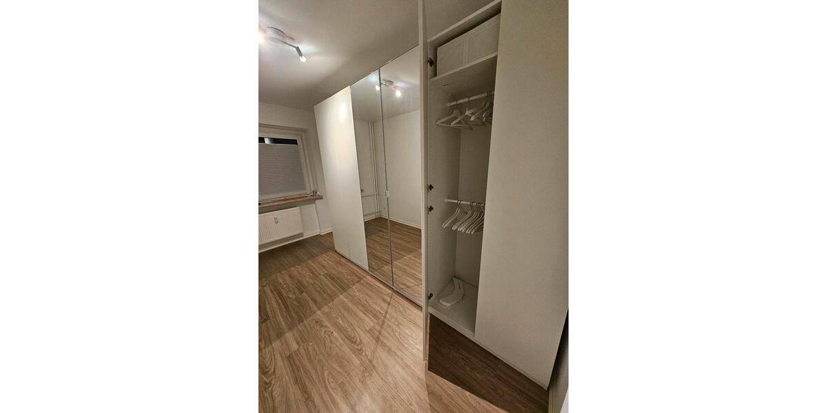 Erdgeschoßwohnung Hamburg Altstadt - 3 Zimmer, 64 m&sup2;, 1.200&euro; | Angebot:26364616
