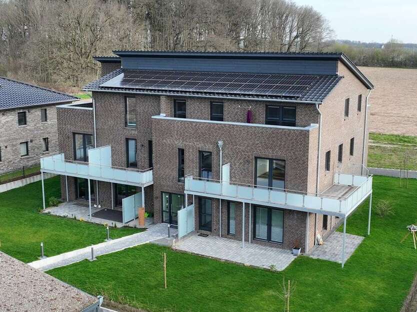 Wohnung zum Mieten in Beckdorf 1.150 € 88.51 m²