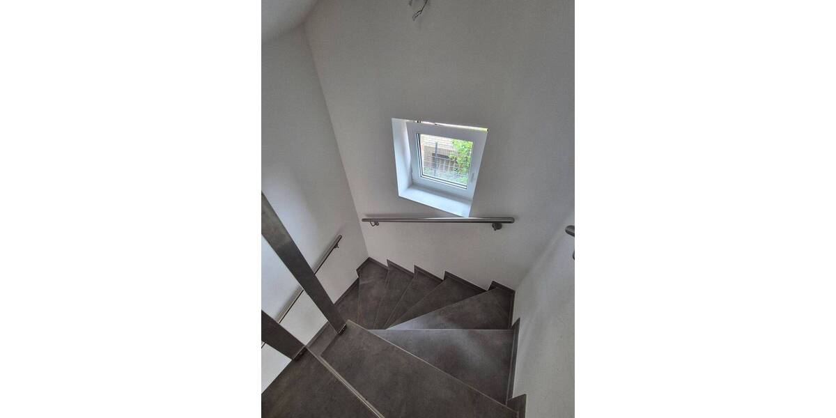 Doppelhaushälfte Norderstedt Garstedt - 4 Zimmer, 137 m&sup2;, 2.585&euro; | Angebot:26868605