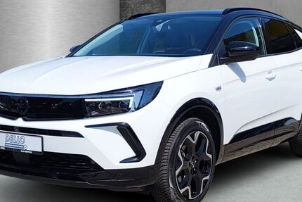 Opel Grandland (X) 31.000 km 21.990 &euro; Hamburg 22159