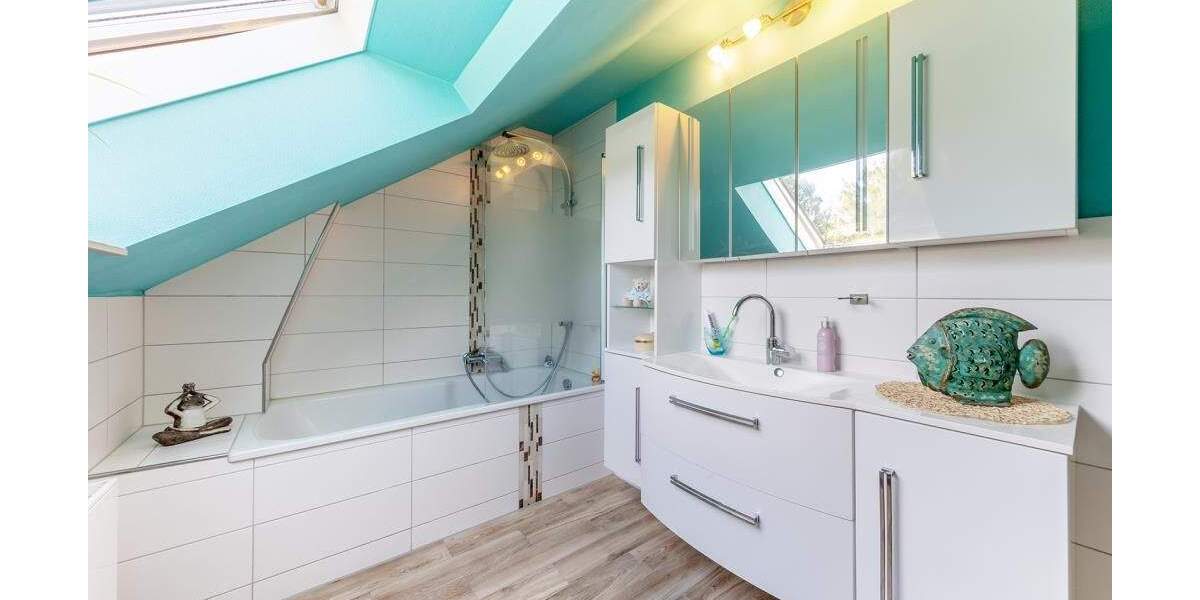 Einfamilienhaus Hamburg Bergedorf - 7 Zimmer, 170 m&sup2;, 695.000&euro; | Angebot:25313989