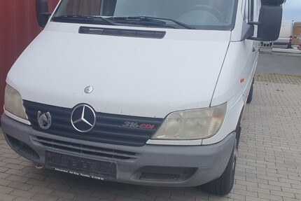 Mercedes-Benz Sprinter 432.000 km 3.900 € Hamburg 20038