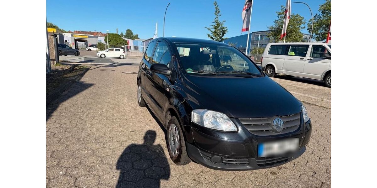 VW Fox 54.000 km 2.200 &euro; hamburg 20539