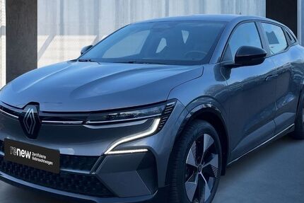 Renault Megane E-TECH 22.900 km 17.490 &euro; Hamburg 20537