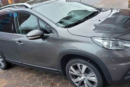 Peugeot 2008 109.000 km 7.500 &euro; Hamburg 22765