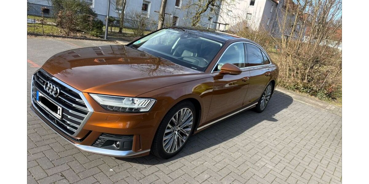 Audi A8 176.000 km 49.900 &euro; Hamburg 21129