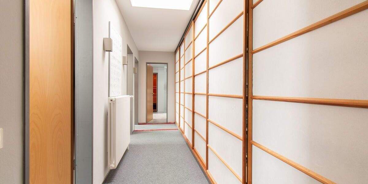 Bungalow Hamburg Hummelsbüttel - 4 Zimmer, 180 m&sup2;, 750.000&euro; | Angebot:25735933