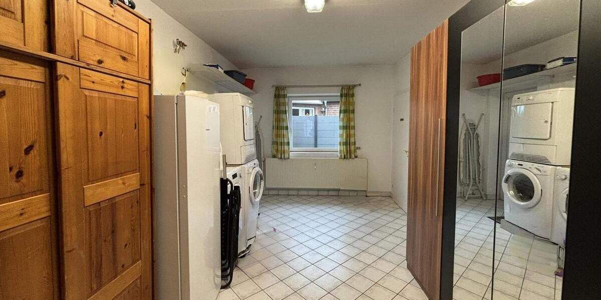 Mehrfamilienhaus, Wohnhaus Nahe - 8 Zimmer, 213 m&sup2;, 549.000&euro; | Angebot:25731994