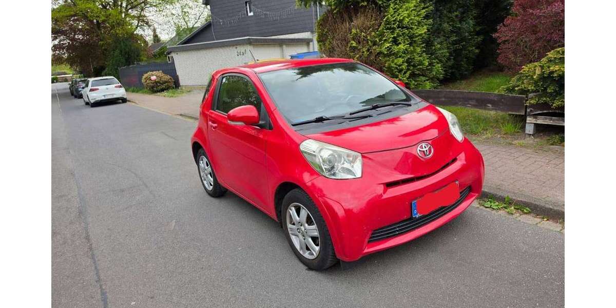Toyota iQ 173.000 km 2.750 &euro; Hamburg, Freie und Hansestadt 21075