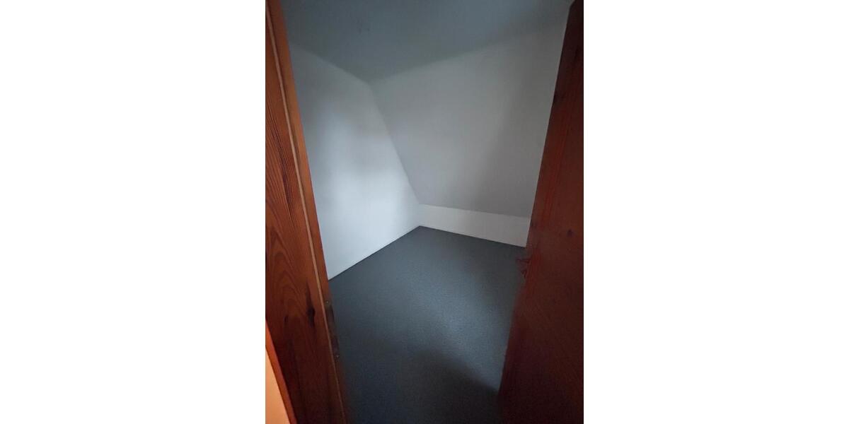 Komplett saniertes und renoviertes Doppelhaus zur Miete 4 zimmer