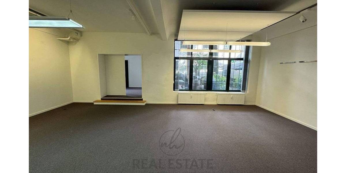 Gewerbeobjekt Hamburg Bahrenfeld - 7 Zimmer, 330 m&sup2;, 6.105&euro; | Angebot:26862539