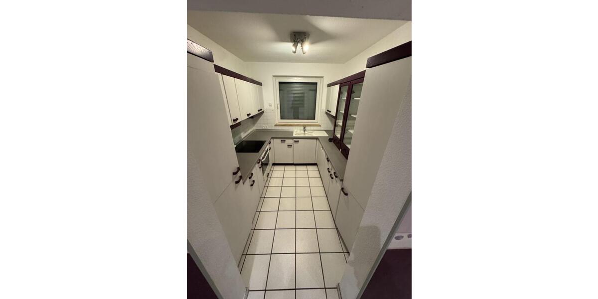 Gut gelegenes Reihenhaus in Ahrensburg zu vermieten 5 zimmer