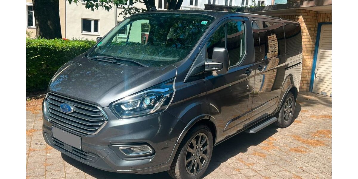 Ford Tourneo Custom 296.000 km 16.450 &euro; Hamburg 22609