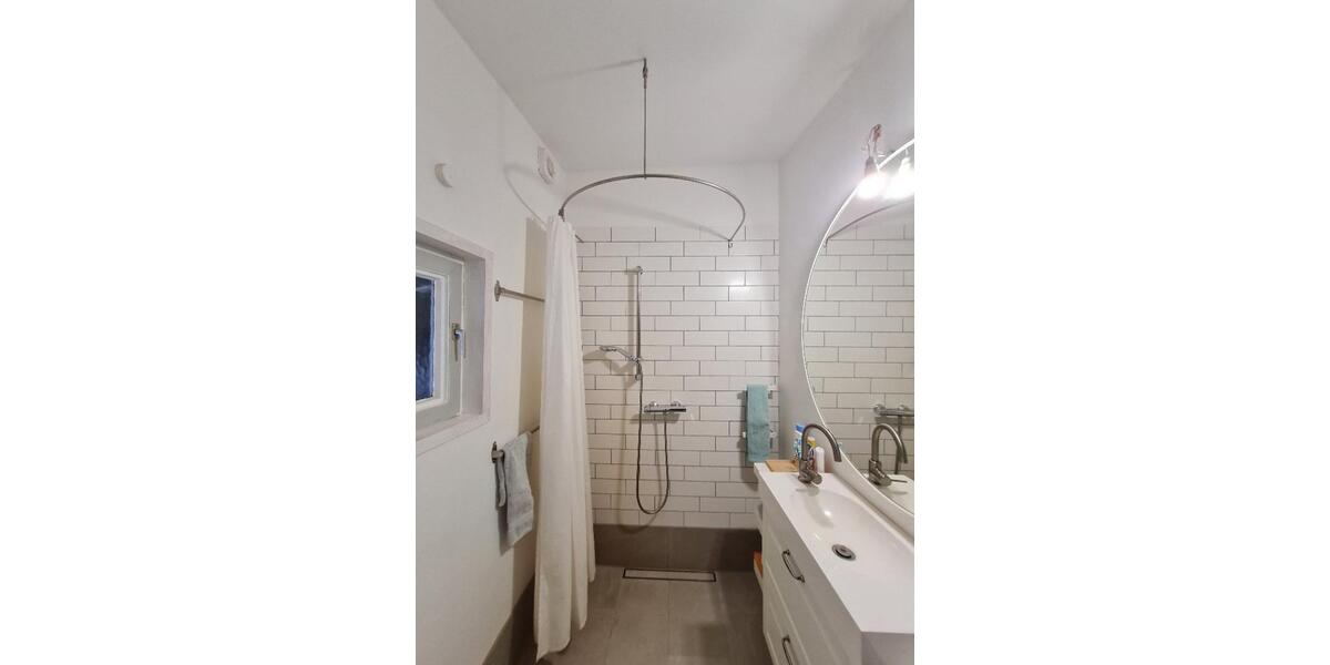 Anfragestopp! Waldhütte zwischen Lüneburg und Lüneburger Heide 1.5 zimmer