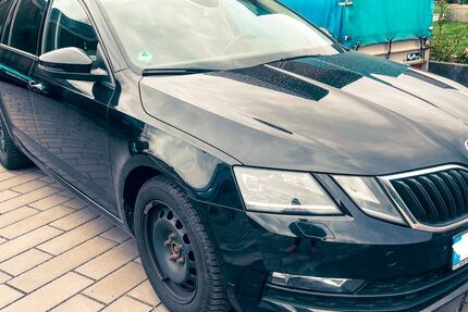 Skoda Octavia 148.000 km 14.300 &euro; Stelle 21435