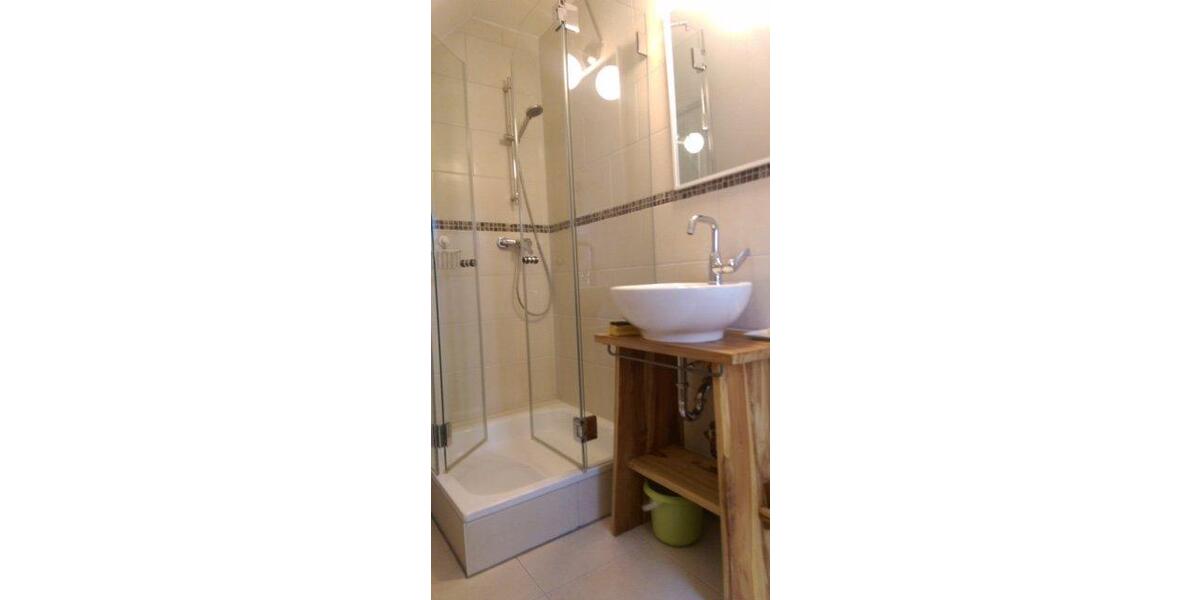 Dachgeschoßwohnung Hamburg Wandsbek - 2 Zimmer, 40 m&sup2;, 810&euro; | Angebot:26410168