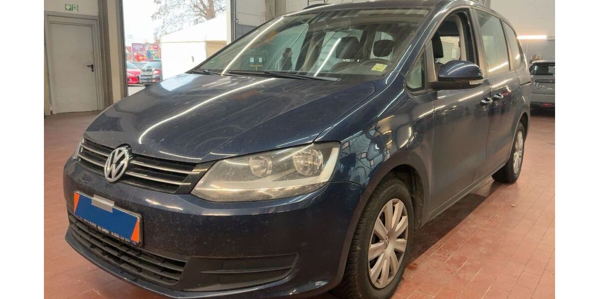 VW Sharan 114.599 km 10.499 &euro; Bargteheide 22941