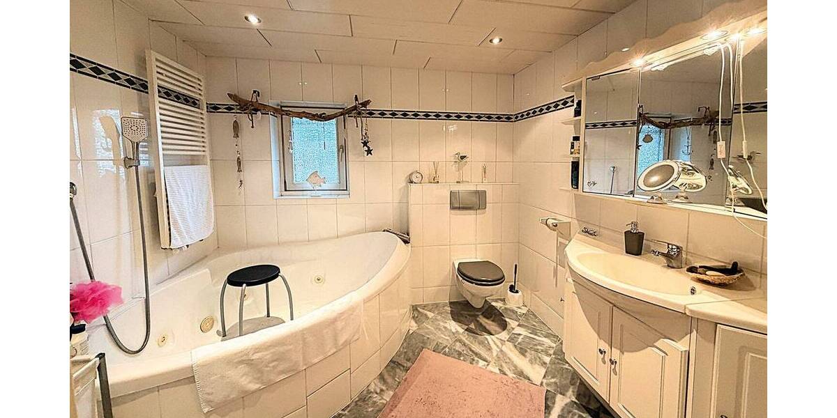 Einfamilienhaus Hamburg Kirchwerder - 1 Zimmer, 215 m&sup2;, 475.000&euro; | Angebot:26292159