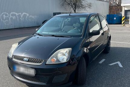 Ford Fiesta 111.500 km 1.500 &euro; Hamburg 22457