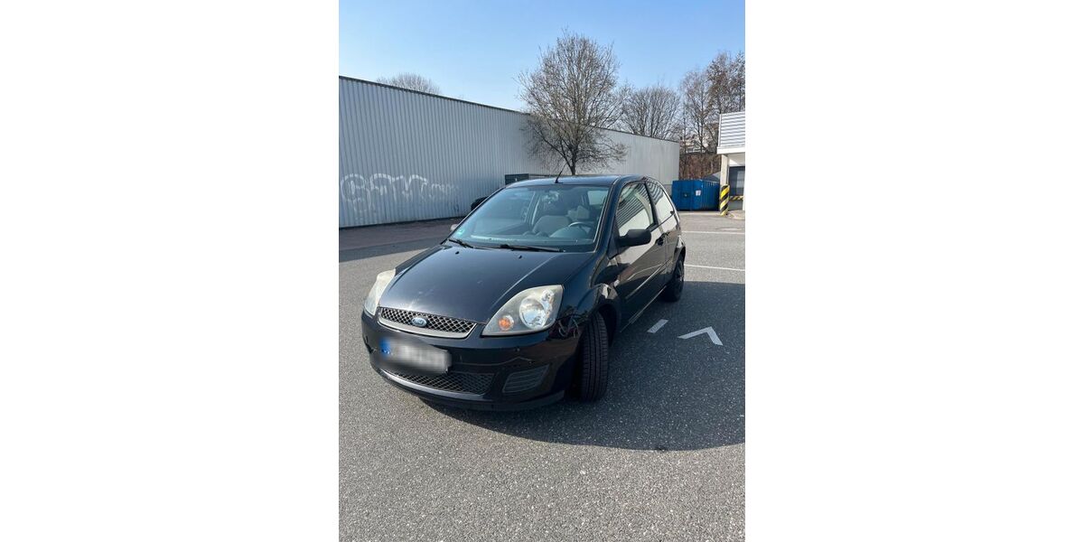 Ford Fiesta 111.500 km 1.500 &euro; Hamburg 22457