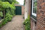Schönes gepflegtes ZFH mit großem Garten + Werkstatt von privat