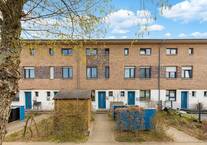 Perfekter Grundriss bis unters Dach - 5 Zimmer Reihenhaus in Neuallermöhe