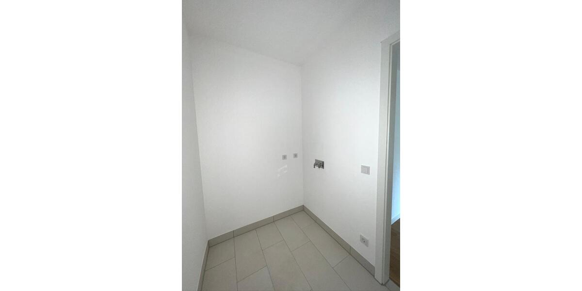 Etagenwohnung Hamburg Bahrenfeld - 3 Zimmer, 76 m&sup2;, 1.821&euro; | Angebot:25903401