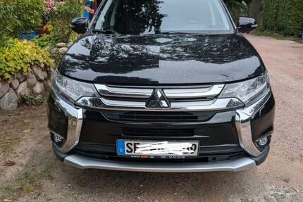 Mitsubishi Outlander 134.900 km 13.999 &euro; Norderstedt 22850